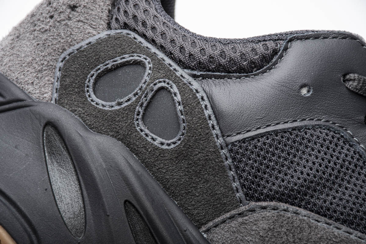 Adidas Yeezy Boost 700 Utility Black FV5304 - Sleek & Stylish Footwear Adidas Yeezy Boost 700 Utility Black FV5304 - Sleek & Stylish Footwear