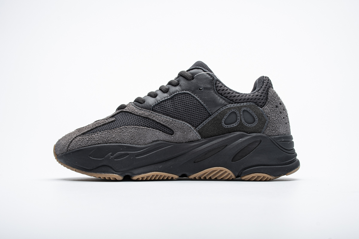 Adidas Yeezy Boost 700 Utility Black FV5304 - Sleek & Stylish Footwear Adidas Yeezy Boost 700 Utility Black FV5304 - Sleek & Stylish Footwear