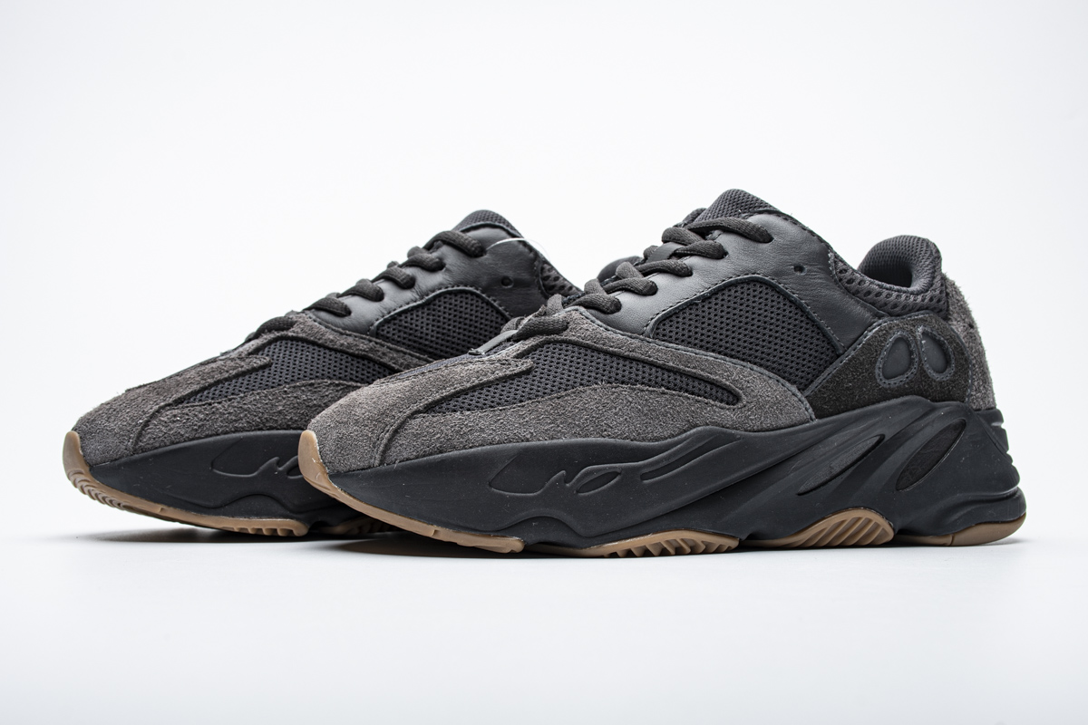 Adidas Yeezy Boost 700 Utility Black FV5304 - Sleek & Stylish Footwear Adidas Yeezy Boost 700 Utility Black FV5304 - Sleek & Stylish Footwear