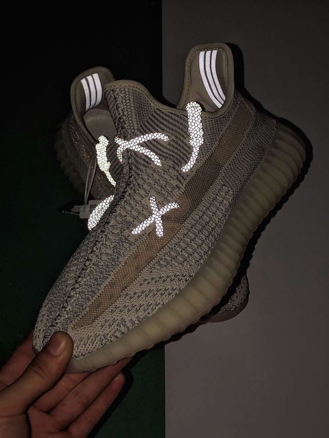 Adidas Yeezy Boost 350 V2 HQ6316 - Ultimate Style and Comfort