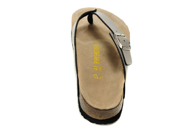Birkenstock Birki Creamy White Leather Sandals - Stylish and Comfortable Birkenstock Birki Creamy White Leather Sandals - Stylish and Comfortable