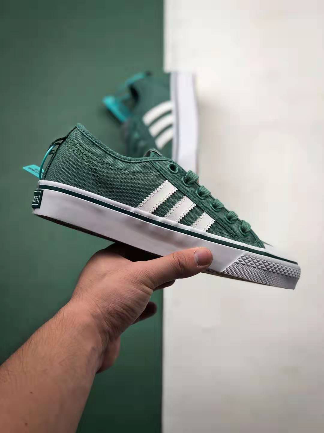 Adidas Originals Nizza Sneakers In Green CQ2329 - Classic Style with a Fresh Twist
