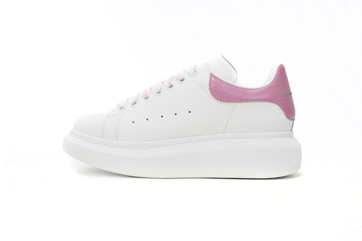 Alexander McQueen Oversized White Pink Croc 718233 WICG6 8887 - Stylish and Luxury Crocodile Textured Sneakers