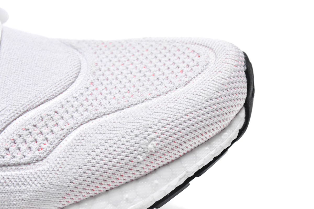 Adidas Ultra Boost 2022 Dazzling Color FY8688 for Unleashing Style