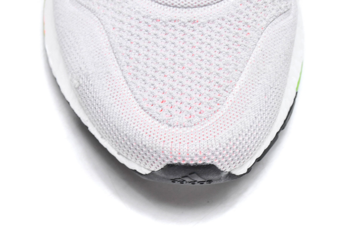 Adidas Ultra Boost 2022 Dazzling Color FY8688 for Unleashing Style