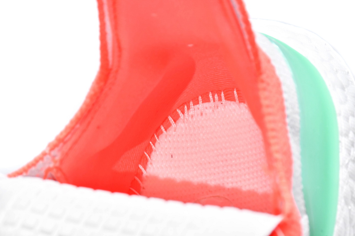 Adidas Ultra Boost 2022 Dazzling Color FY8688 for Unleashing Style