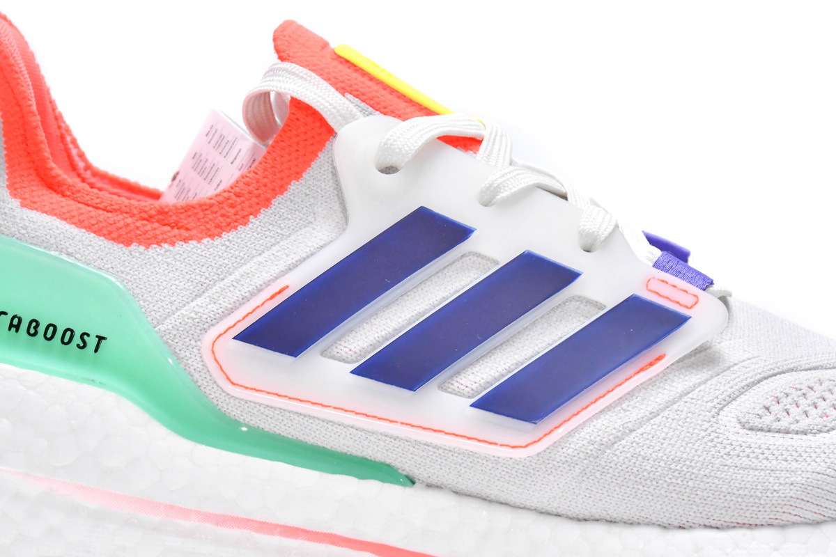 Adidas Ultra Boost 2022 Dazzling Color FY8688 for Unleashing Style