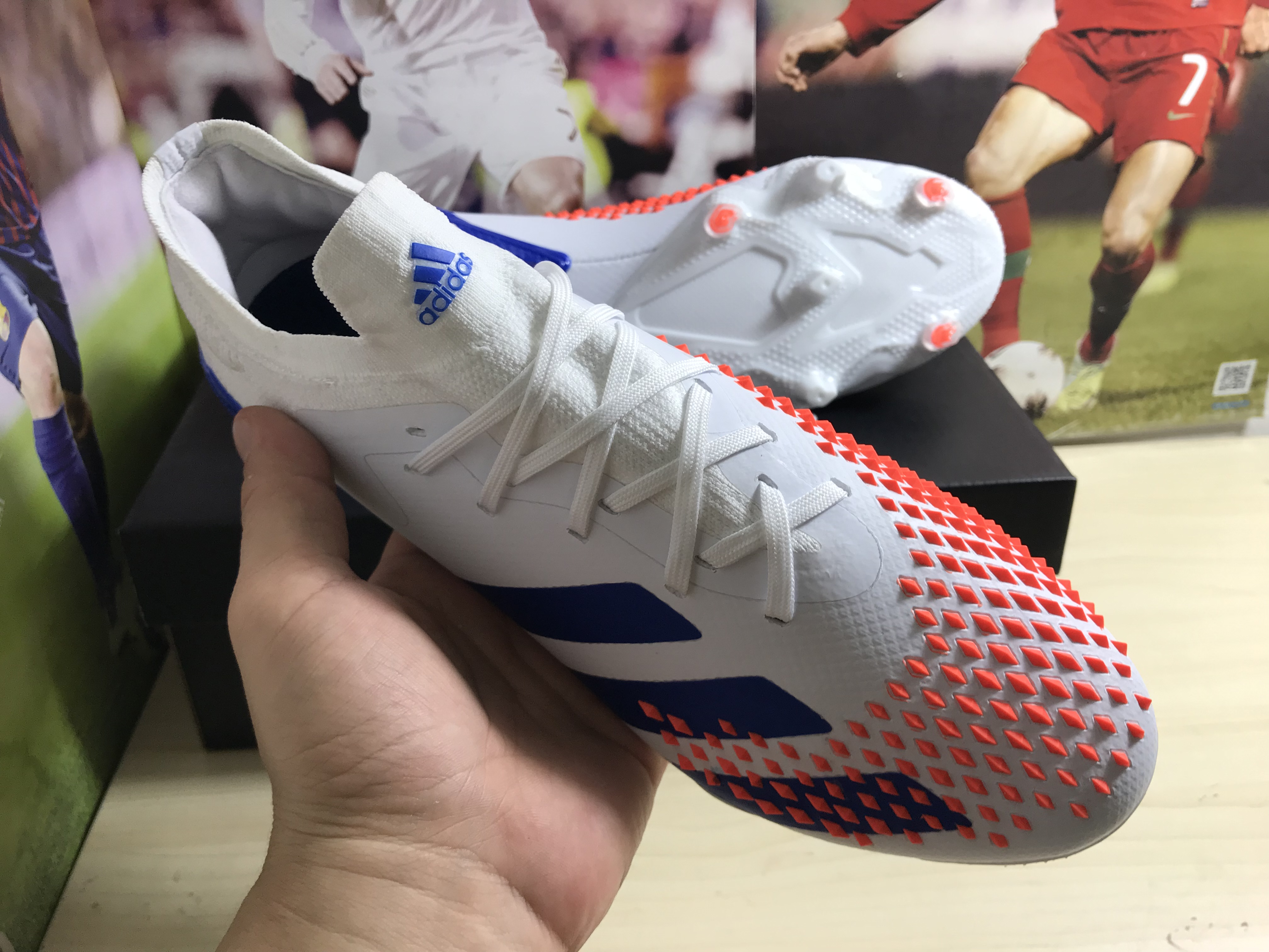 Adidas Predator Mutator 20.1 Low FG Glory Hunter Pack FW6644 - Unleash Your Game