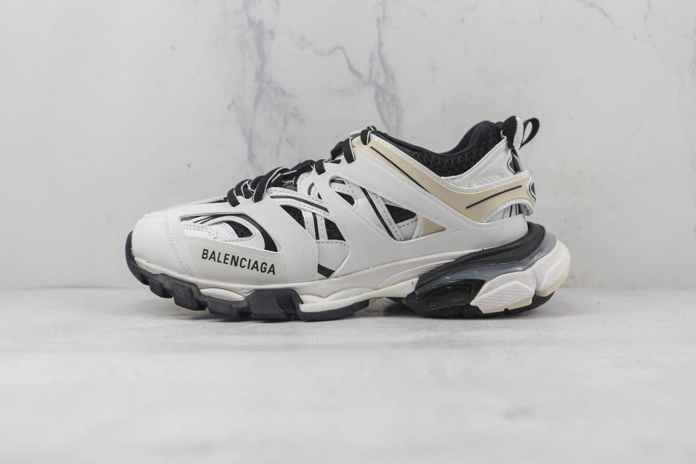 Balenciaga Track Sneaker 'White Black' 542023W1GC49010 for the Best Style and Comfort