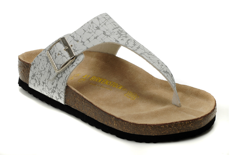 Birkenstock Como Black & White Leather Striped Sandals - Fashionable Comfort for Any Outfit Birkenstock Como Black & White Leather Striped Sandals - Fashionable Comfort for Any Outfit