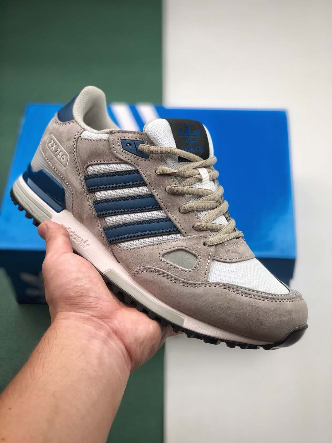 Adidas Originals ZX 750 B39988 - Classic Sneakers for Style and Comfort