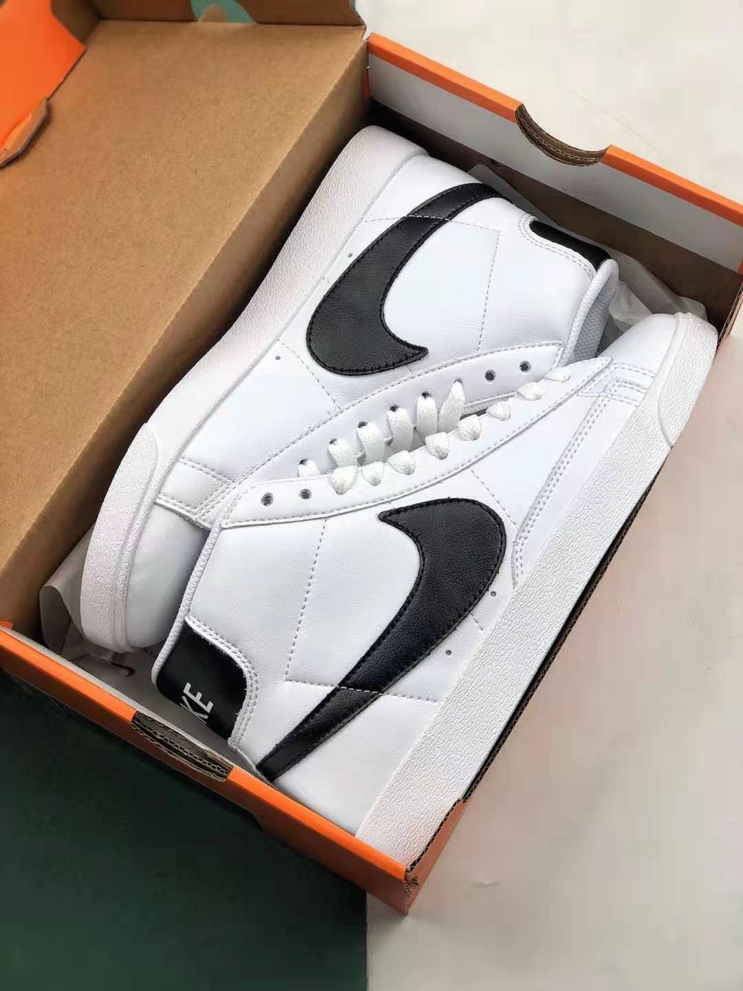 Nike Blazer Mid Vintage Suede White Black 917862 111 - Classic Style with a Modern Twist