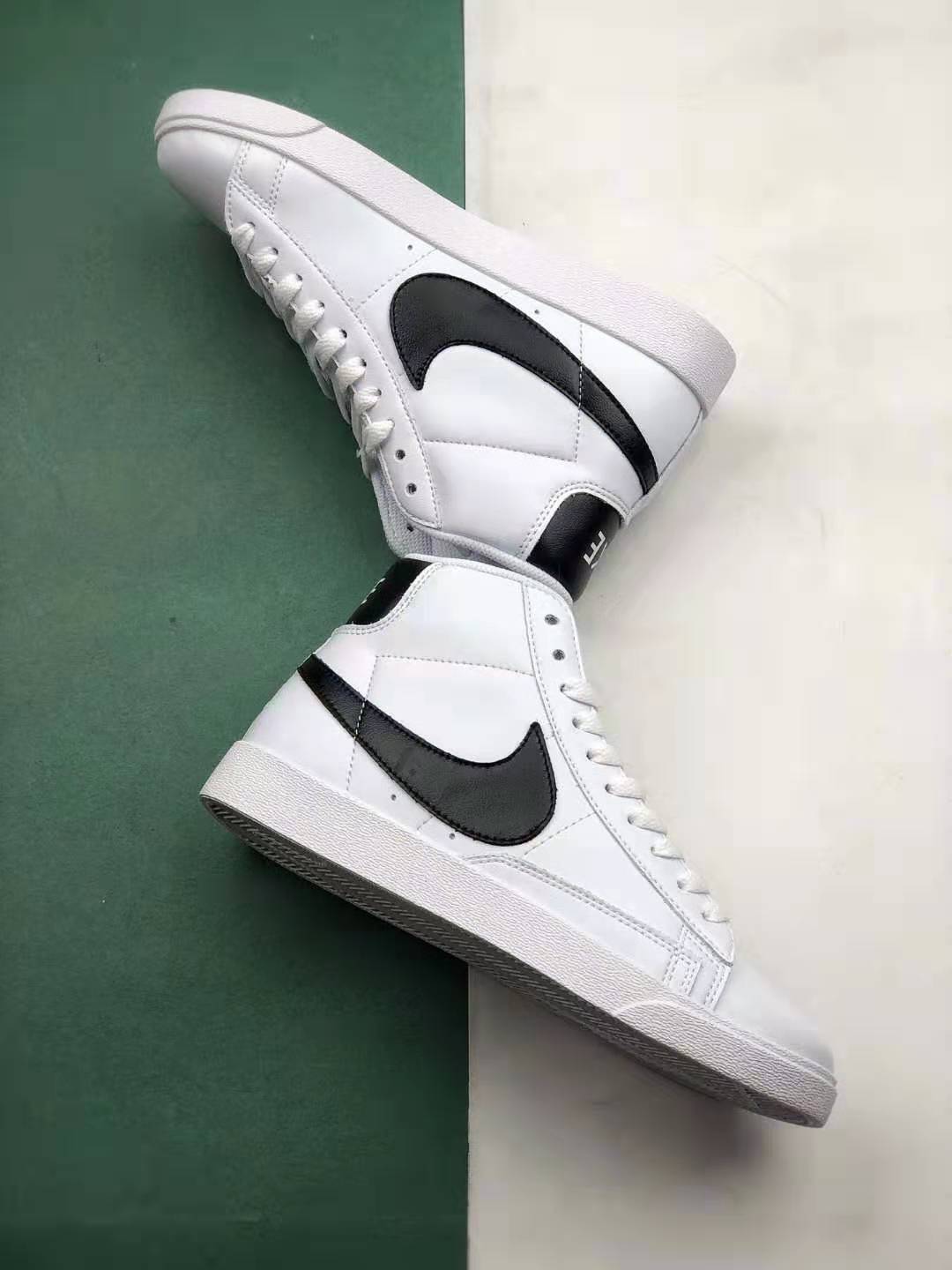 Nike Blazer Mid Vintage Suede White Black 917862 111 - Classic Style with a Modern Twist