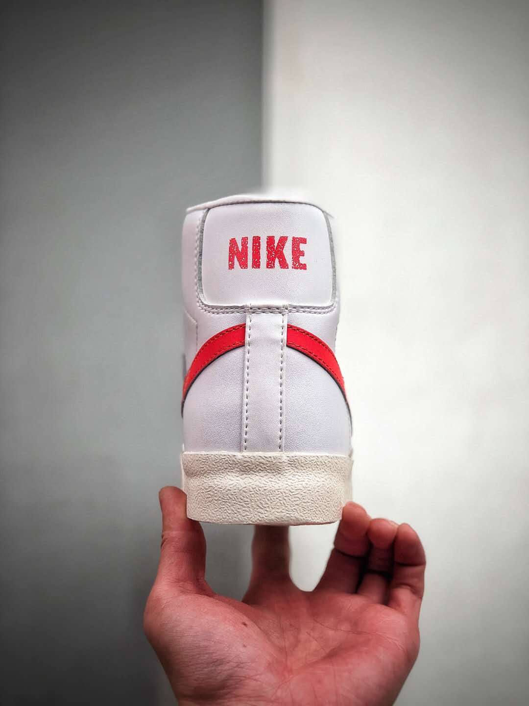 Nike Blazer Mid '77 Vintage 'Habanero Red' BQ6806-600 - Shop Now!