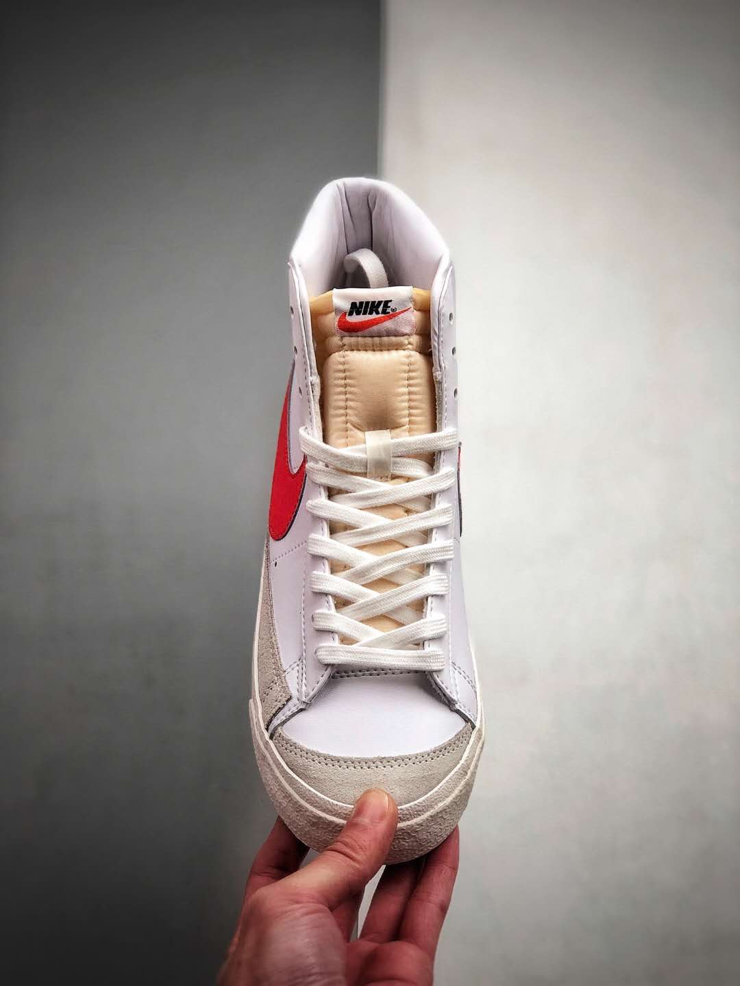 Nike Blazer Mid '77 Vintage 'Habanero Red' BQ6806-600 - Shop Now!