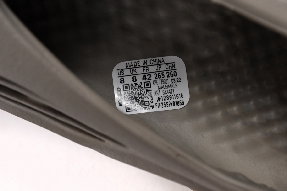 Adidas Yeezy Foam Runner 'Stone Sage' GX4472 | Stylish Comfort for Athletes Adidas Yeezy Foam Runner 'Stone Sage' GX4472 | Stylish Comfort for Athletes