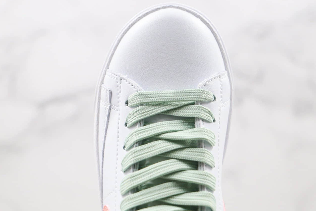 Nike Womens SB Blazer Mid Vintage Suede White Pink Green AV9376-605 - Limited Edition Skateboarding Shoes Nike Womens SB Blazer Mid Vintage Suede White Pink Green AV9376-605 - Limited Edition Skateboarding Shoes