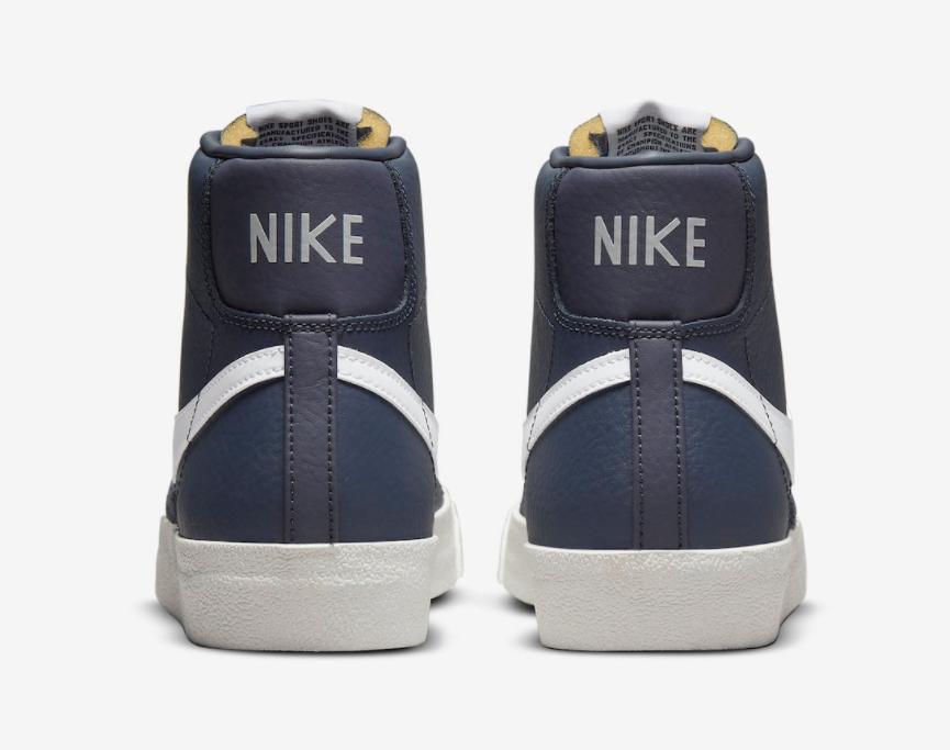Nike Blazer Mid '77 Vintage 'Thunder Blue' BQ6806-401 - Stylish Retro Sneakers for Men & Women