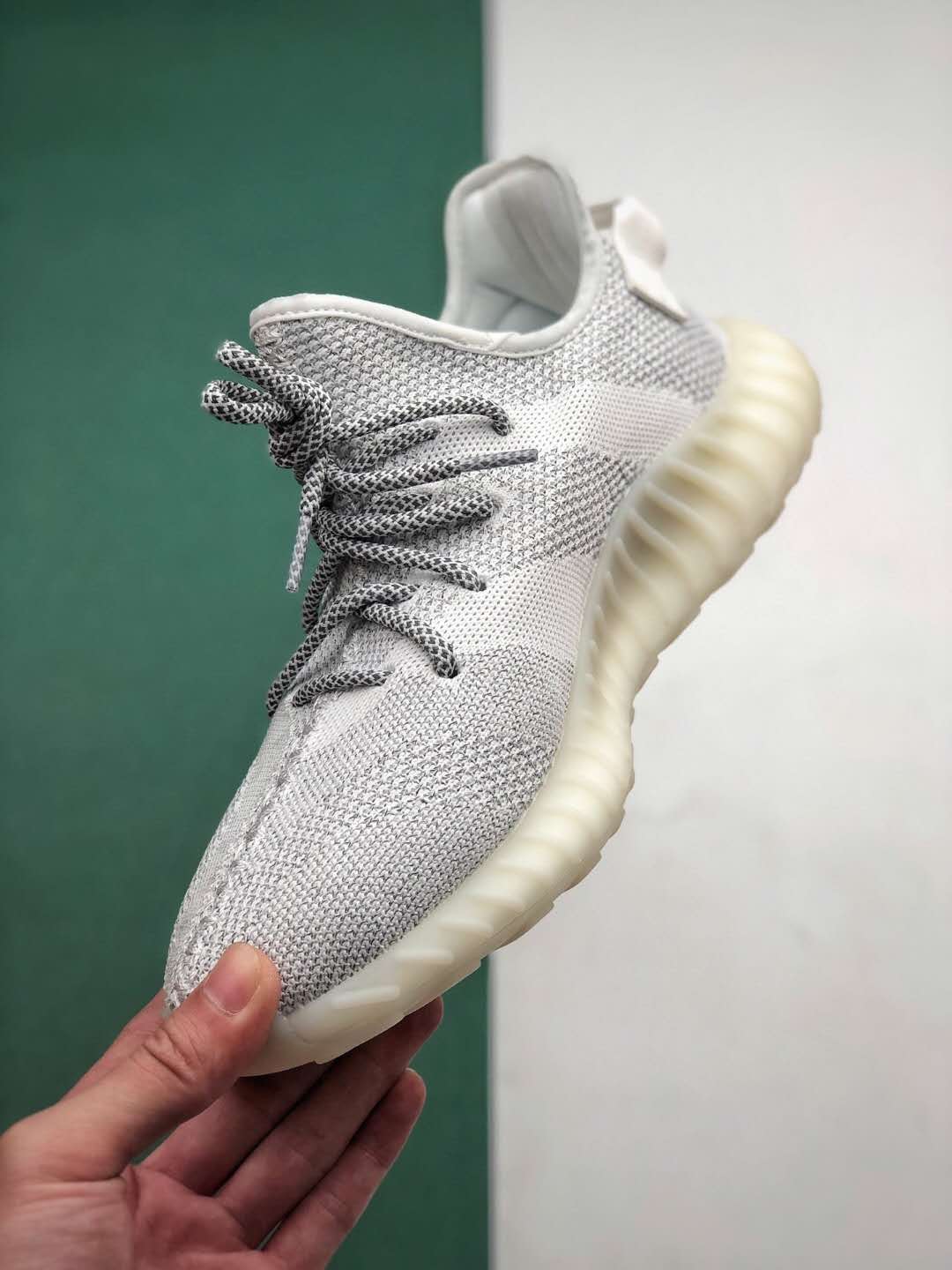 Adidas Yeezy Boost 350 V3 White EF2369 - Sleek and Stylish Sneakers Adidas Yeezy Boost 350 V3 White EF2369 - Sleek and Stylish Sneakers