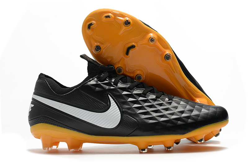 Nike Tiempo Legend 8 Elite Tech Craft FG 'Black Pro Gold' CV3141-017 - Top-tier Football Cleats for Pro Players