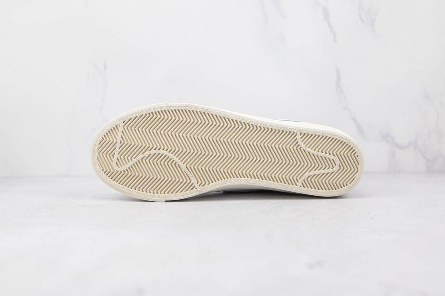 Nike Blazer Mid 77 Light Bone BQ6806-106 | Limited Edition Sneaker Nike Blazer Mid 77 Light Bone BQ6806-106 | Limited Edition Sneaker