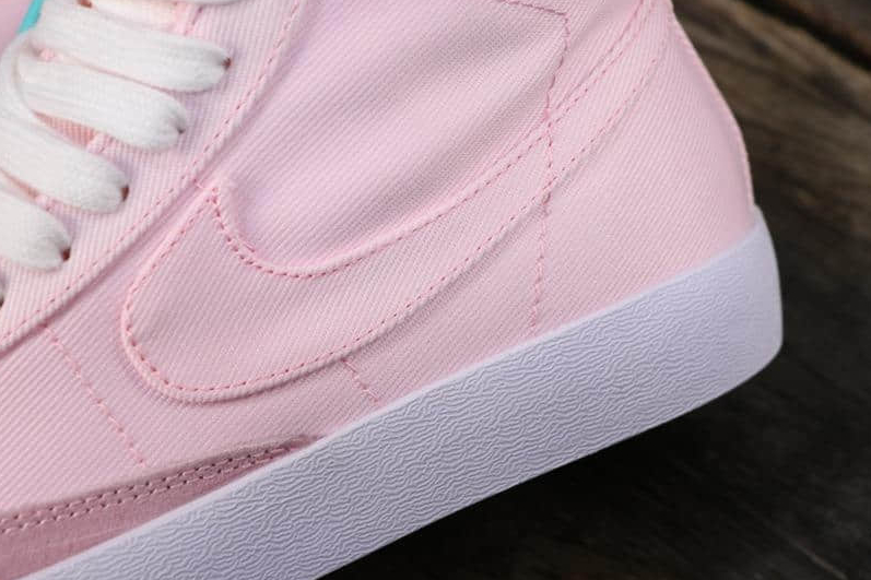 Nike Blazer Mid 77 Vintage Pink Foam CD8238-600 - Stylish Retro Sneakers Nike Blazer Mid 77 Vintage Pink Foam CD8238-600 - Stylish Retro Sneakers