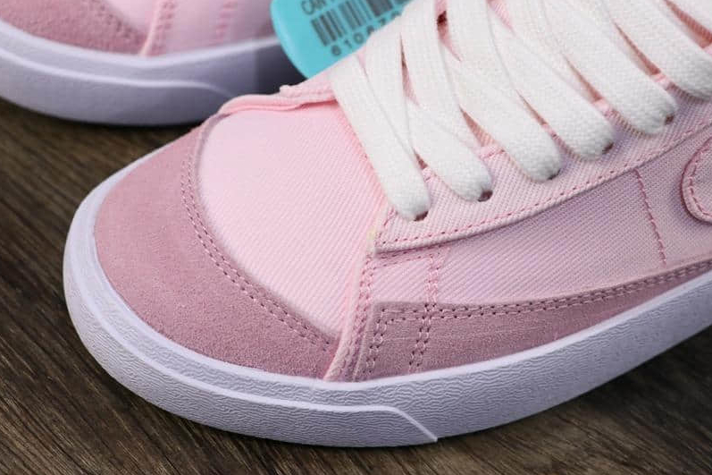 Nike Blazer Mid 77 Vintage Pink Foam CD8238-600 - Stylish Retro Sneakers Nike Blazer Mid 77 Vintage Pink Foam CD8238-600 - Stylish Retro Sneakers