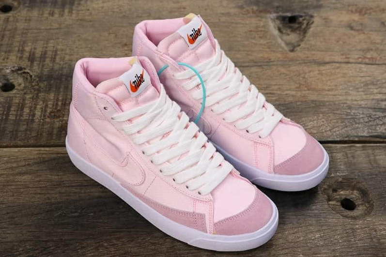Nike Blazer Mid 77 Vintage Pink Foam CD8238-600 - Stylish Retro Sneakers Nike Blazer Mid 77 Vintage Pink Foam CD8238-600 - Stylish Retro Sneakers