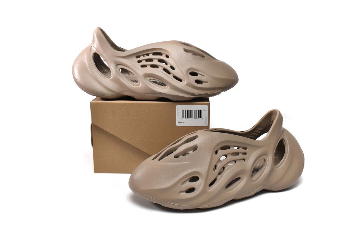 Adidas Yeezy Foam Runner 'Mist' GV6774 - Ultimate Comfort and Style Adidas Yeezy Foam Runner 'Mist' GV6774 - Ultimate Comfort and Style