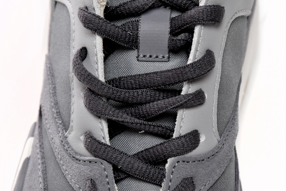 Adidas Yeezy Boost 700 'Magnet' FV9922 - Stylish Design and Unmatched Comfort at Its Best Adidas Yeezy Boost 700 'Magnet' FV9922 - Stylish Design and Unmatched Comfort at Its Best