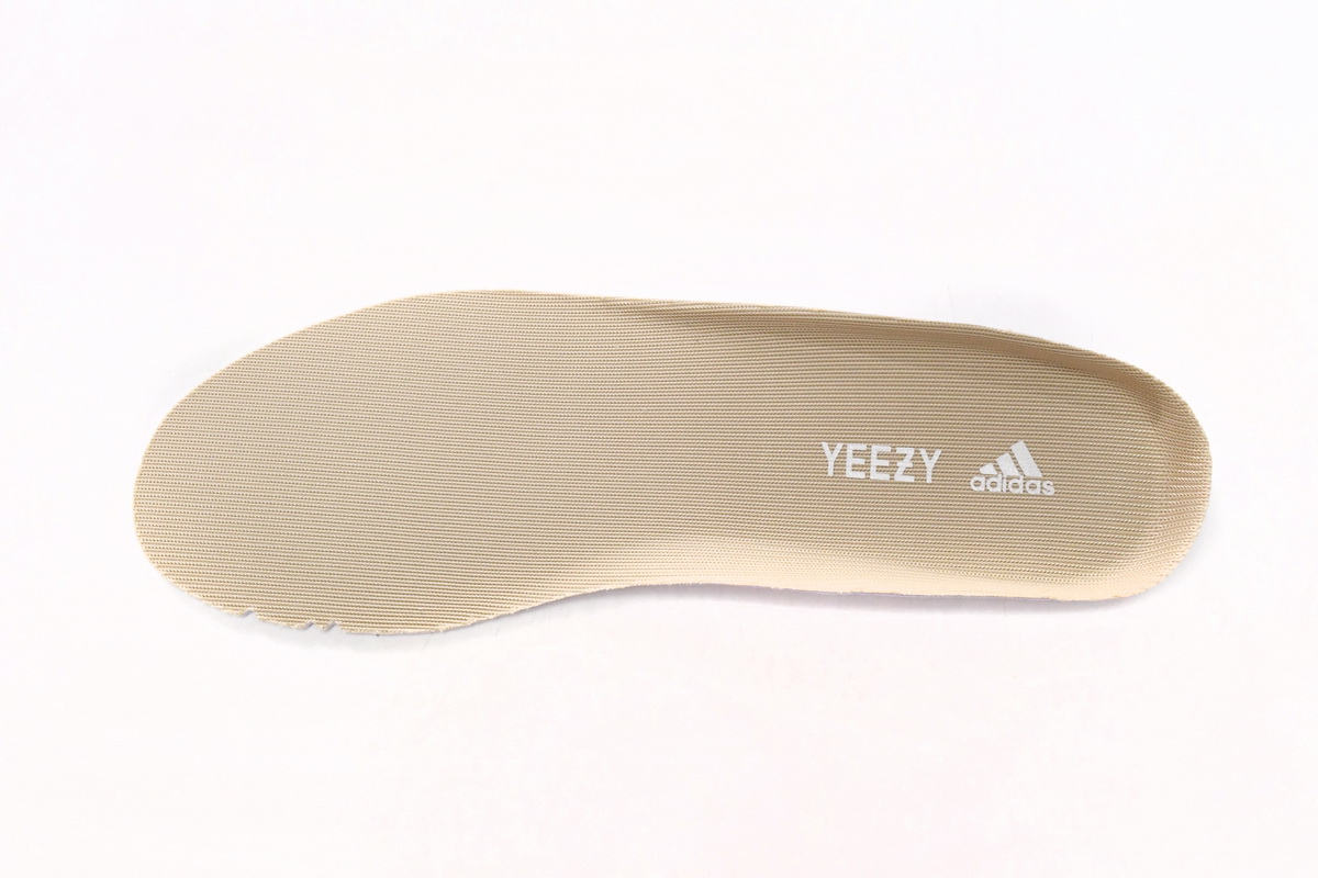 Adidas Yeezy Boost 700 'Magnet' FV9922 - Stylish Design and Unmatched Comfort at Its Best Adidas Yeezy Boost 700 'Magnet' FV9922 - Stylish Design and Unmatched Comfort at Its Best