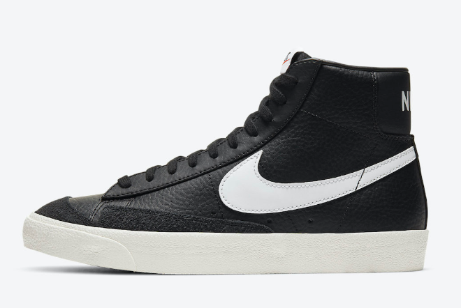 Nike Blazer Mid '77 Vintage Black/Sail BQ6806-002 - Classic Style & Timeless Appeal