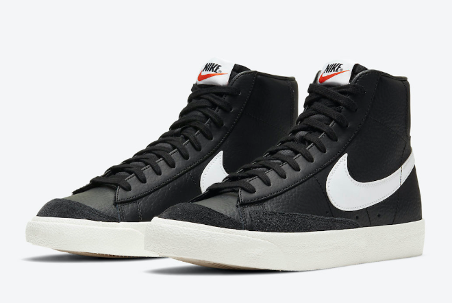 Nike Blazer Mid '77 Vintage Black/Sail BQ6806-002 - Classic Style & Timeless Appeal