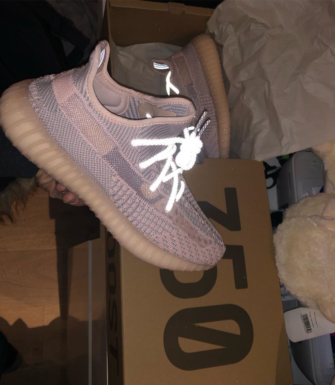Adidas Yeezy Boost 350 V2 'Synth Non-Reflective' FV5578 - Exclusive Stylish Sneakers for Ultimate Comfort Adidas Yeezy Boost 350 V2 'Synth Non-Reflective' FV5578 - Exclusive Stylish Sneakers for Ultimate Comfort