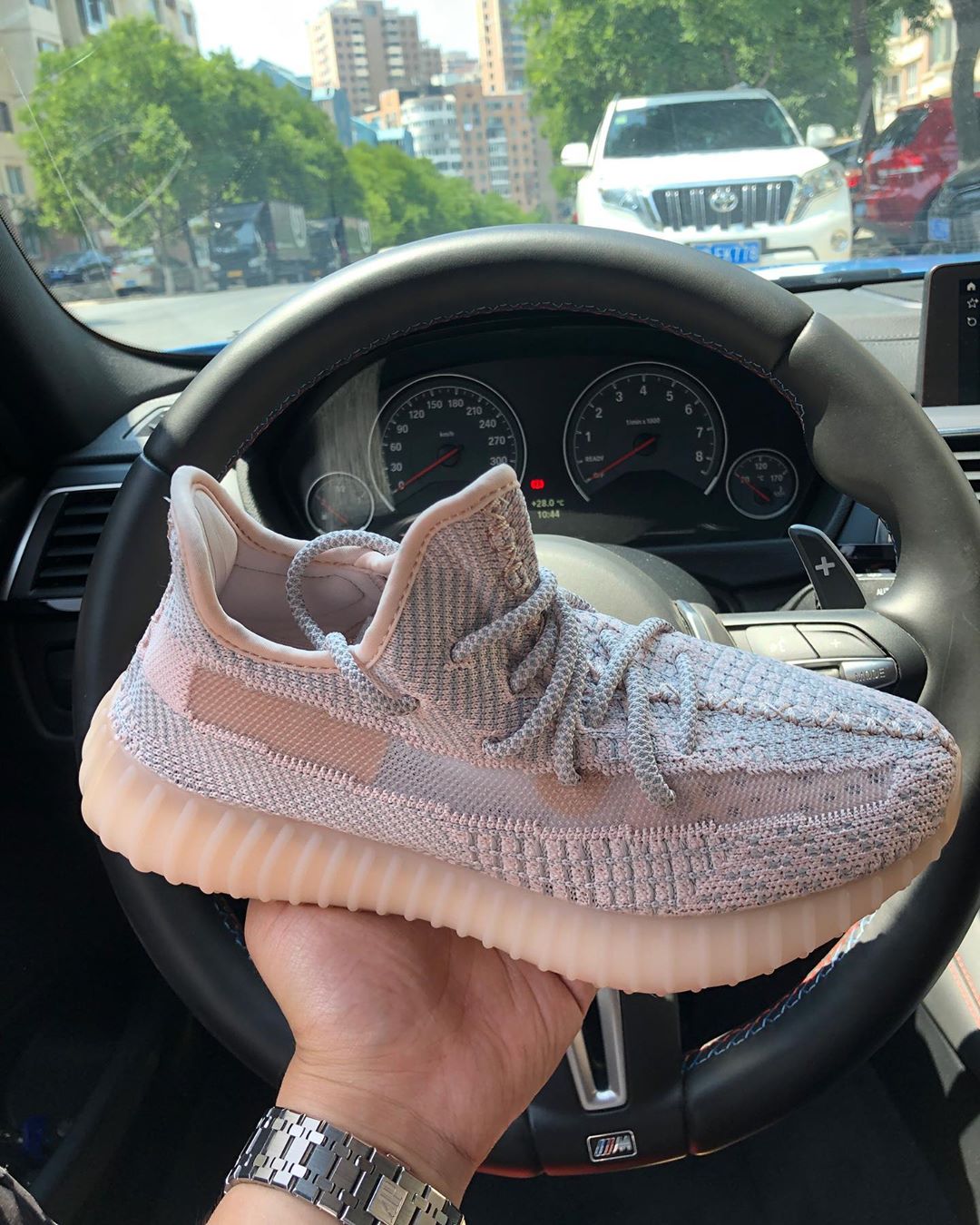 Adidas Yeezy Boost 350 V2 'Synth Non-Reflective' FV5578 - Exclusive Stylish Sneakers for Ultimate Comfort Adidas Yeezy Boost 350 V2 'Synth Non-Reflective' FV5578 - Exclusive Stylish Sneakers for Ultimate Comfort