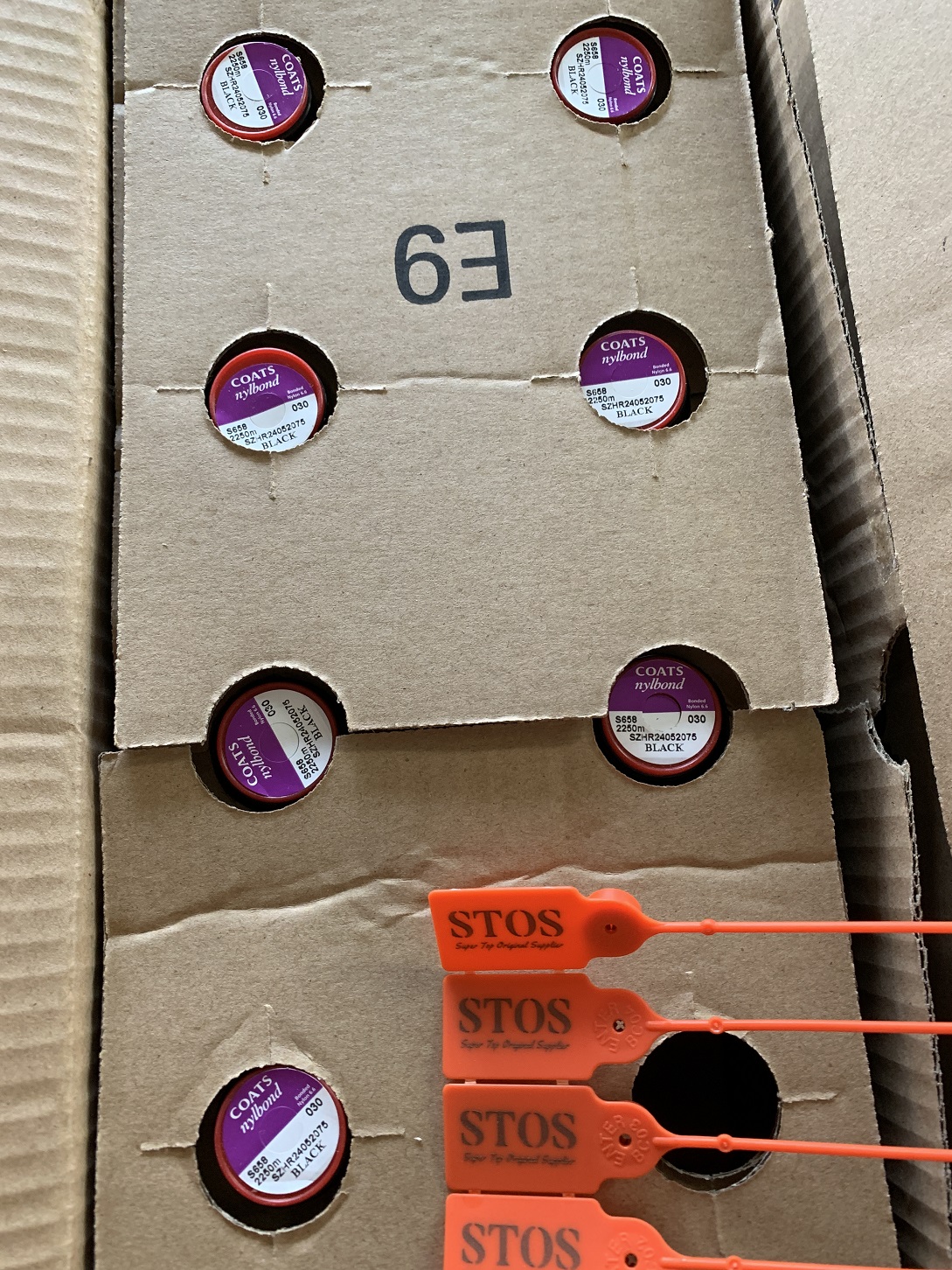 Adidas Yeezy Boost 350 V2 'Synth Non-Reflective' FV5578 - Exclusive Stylish Sneakers for Ultimate Comfort Adidas Yeezy Boost 350 V2 'Synth Non-Reflective' FV5578 - Exclusive Stylish Sneakers for Ultimate Comfort