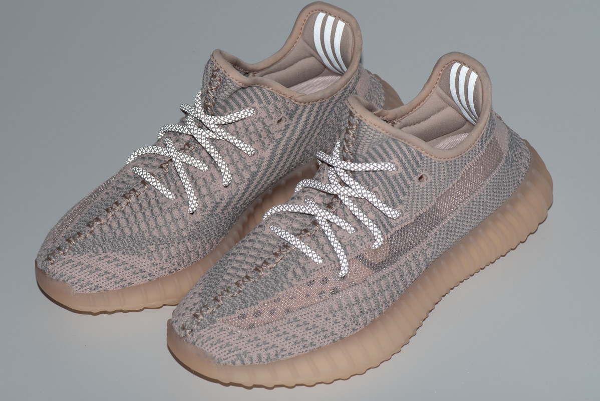 Adidas Yeezy Boost 350 V2 'Synth Non-Reflective' FV5578 - Exclusive Stylish Sneakers for Ultimate Comfort Adidas Yeezy Boost 350 V2 'Synth Non-Reflective' FV5578 - Exclusive Stylish Sneakers for Ultimate Comfort