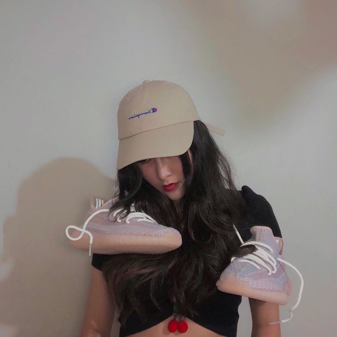 Adidas Yeezy Boost 350 V2 'Synth Non-Reflective' FV5578 - Exclusive Stylish Sneakers for Ultimate Comfort Adidas Yeezy Boost 350 V2 'Synth Non-Reflective' FV5578 - Exclusive Stylish Sneakers for Ultimate Comfort