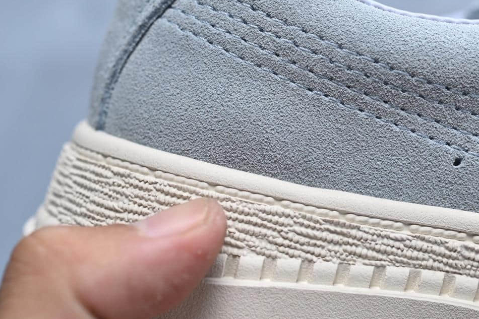 Puma Utility Suede 'Heather' 370981-03 | Stylish and Functional Utility Sneakers Puma Utility Suede 'Heather' 370981-03 | Stylish and Functional Utility Sneakers