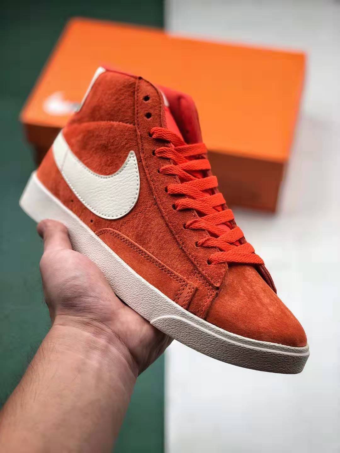 Nike Blazer Mid 77 Suede Vintage Red White 917862 800 - Stylish Retro Sneakers