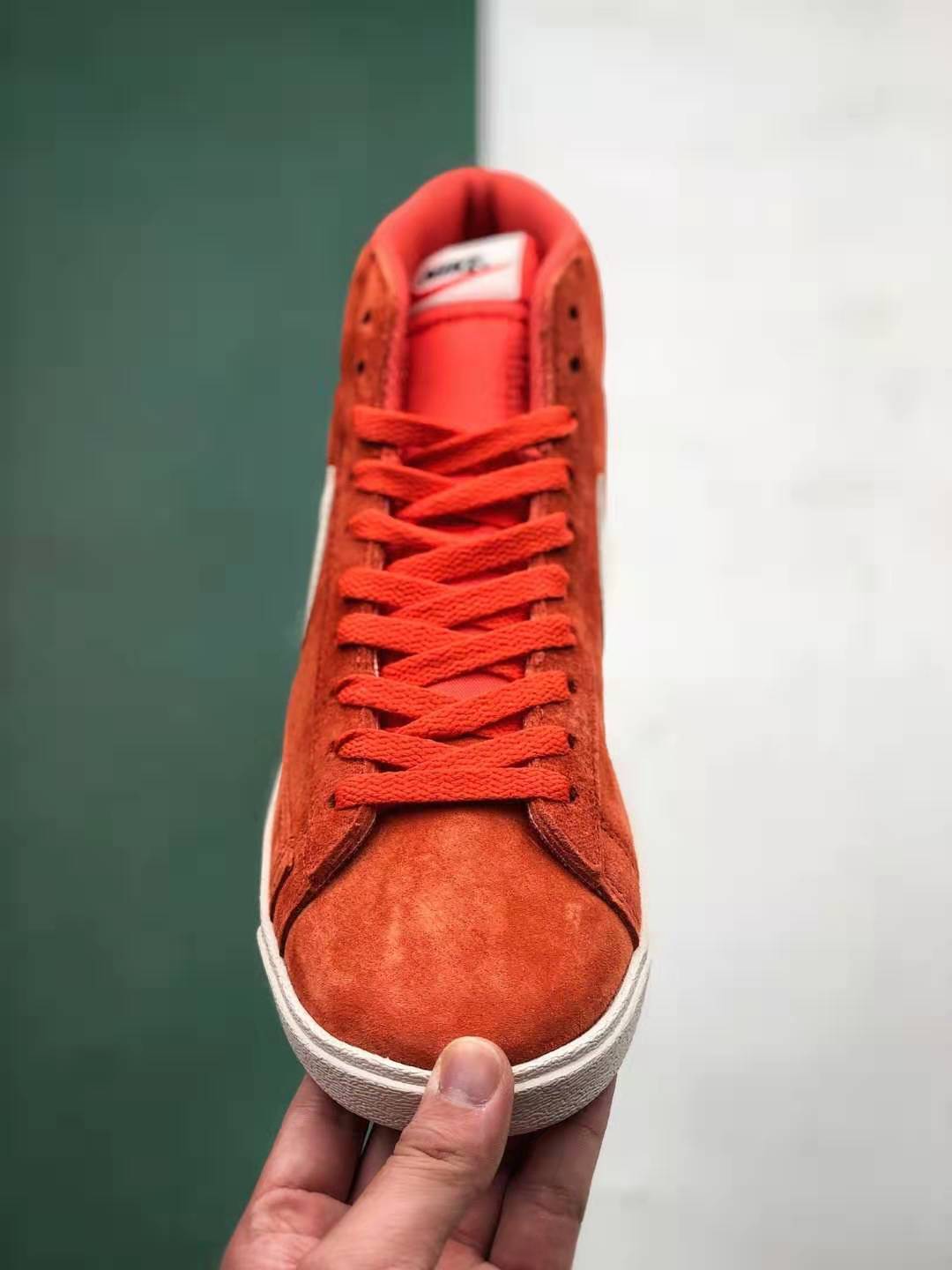Nike Blazer Mid 77 Suede Vintage Red White 917862 800 - Stylish Retro Sneakers
