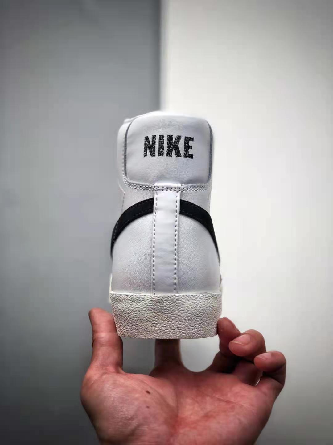 Nike Blazer Mid '77 Vintage 'White Black' BQ6806-100 - Classic Retro Design for Sneaker Enthusiasts