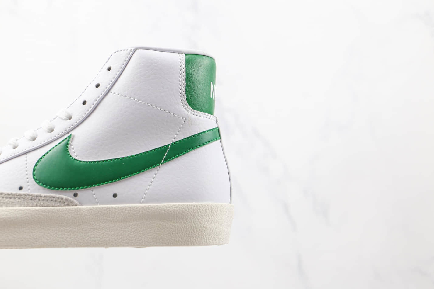 Nike Blazer Mid '77 Vintage - White Pine Green BQ6806-115 | Shop Now!