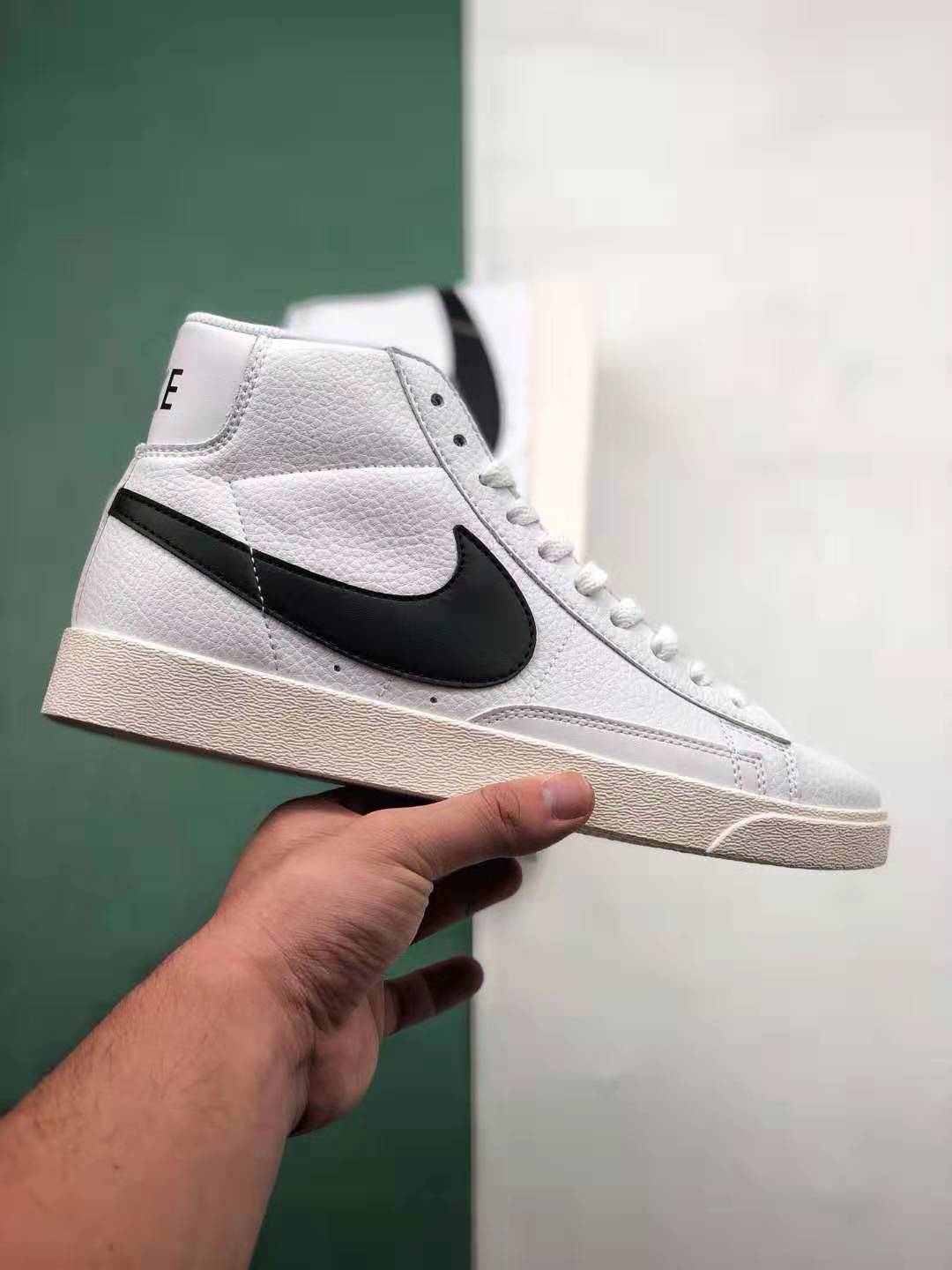 Nike SB Blazer Mid Vintage Suede AV9376-104 – White Black Shoes