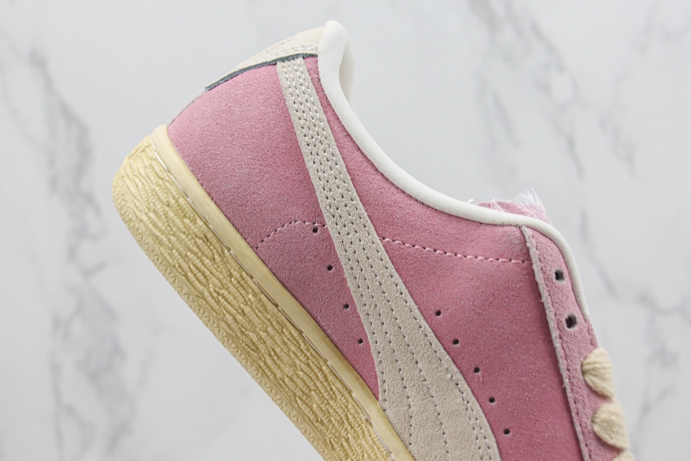 Puma Suede x Rhuigi 'B-Boy' 391333-01 | Limited Edition Sneakers Puma Suede x Rhuigi 'B-Boy' 391333-01 | Limited Edition Sneakers