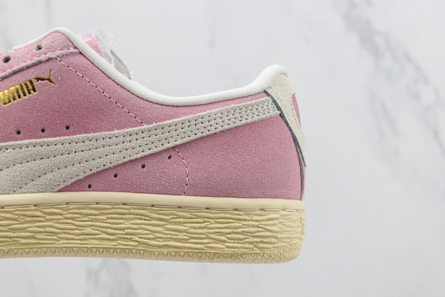 Puma Suede x Rhuigi 'B-Boy' 391333-01 | Limited Edition Sneakers Puma Suede x Rhuigi 'B-Boy' 391333-01 | Limited Edition Sneakers