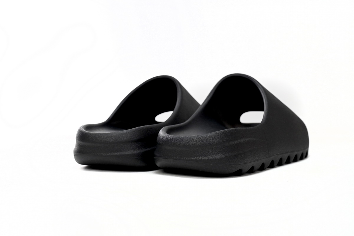 Adidas Yeezy Slides 'Onyx' | Stylish Comfort for Men – Limited Edition Adidas Yeezy Slides 'Onyx' | Stylish Comfort for Men – Limited Edition