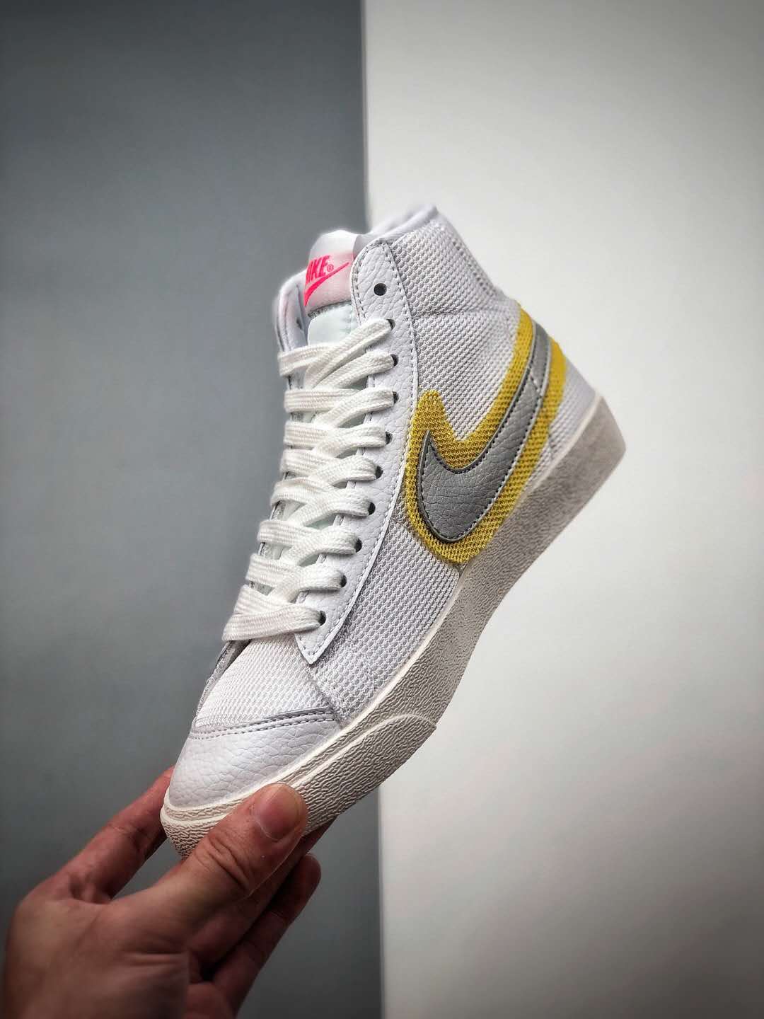 Nike Blazer Mid Vintage '77 'Cotton Waffle - White University Gold': Top Retro Sneakers