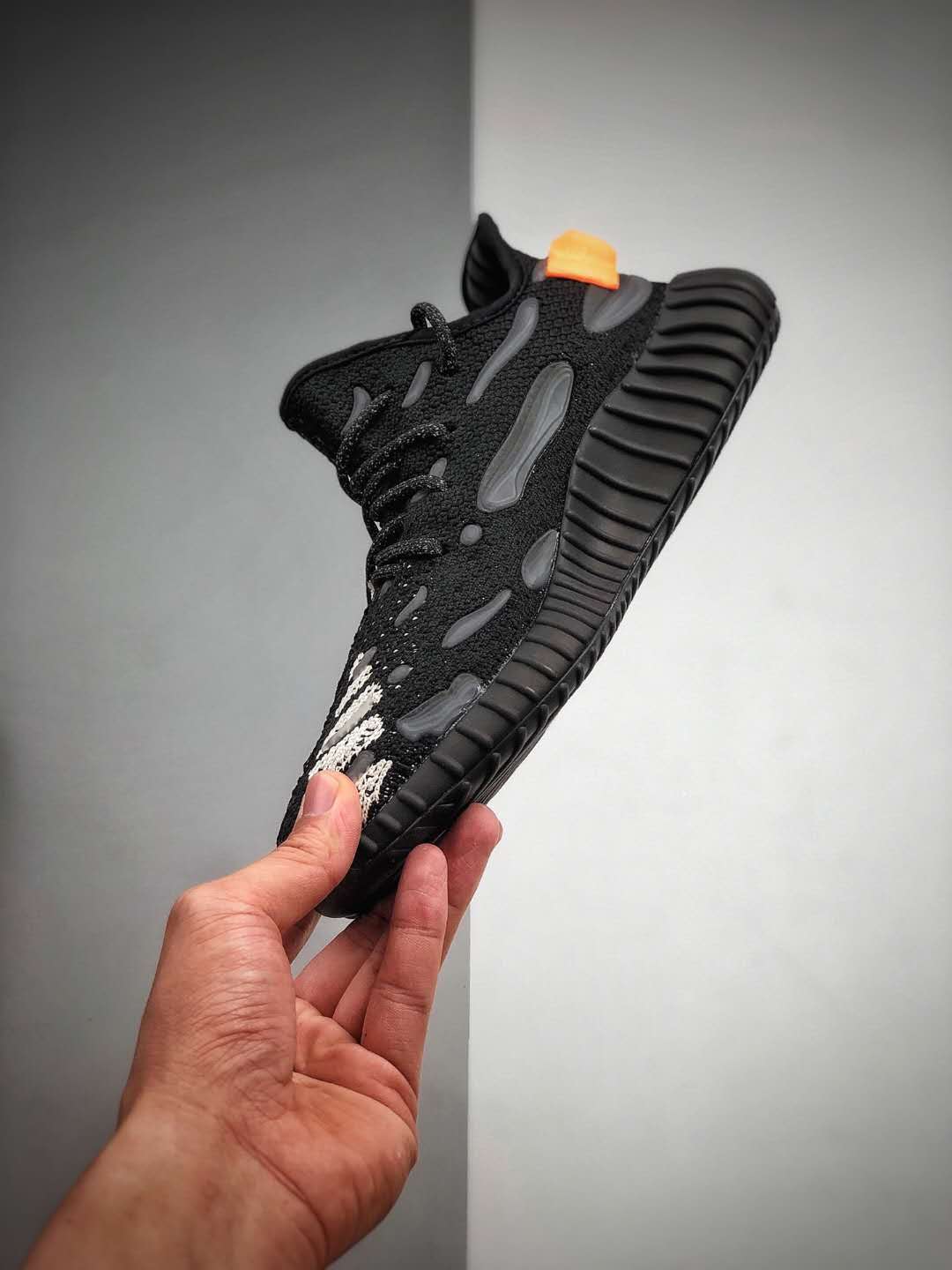 Adidas Yeezy Boost 350 V3 Black Water Drop FC9211 - Limited Edition Drop Adidas Yeezy Boost 350 V3 Black Water Drop FC9211 - Limited Edition Drop