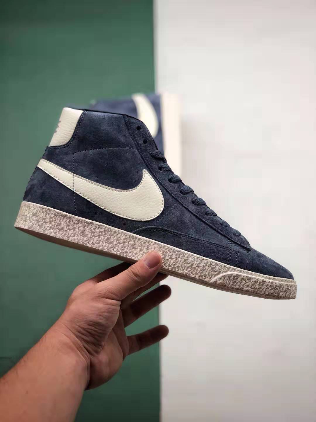 Nike Blazer Mid Vintage Suede 'Particle Pink' 917862-601 - Stylish and Classic Women's Sneakers